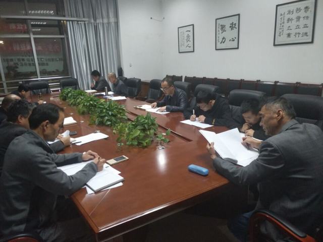 掘進(jìn)公司財務(wù)資產(chǎn)部積極籌措資金為打造鐵軍添柴加薪