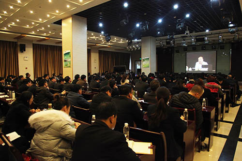 建設(shè)集團(tuán)開展《合同法》、《勞動(dòng)合同法》專題培訓(xùn)