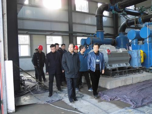 銅煤公司柴溝工地迎來銅川礦業(yè)公司黨委書記、執(zhí)行董事王蓬一行檢查指導(dǎo)工作