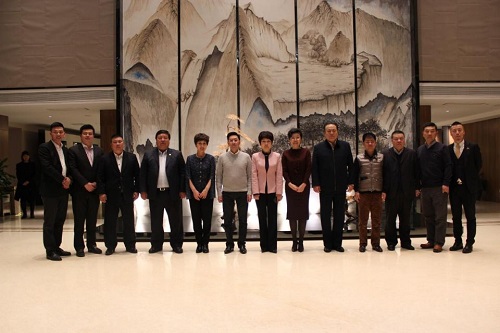 寧興剛董事長應(yīng)邀出席西安城鎮(zhèn)化產(chǎn)業(yè)聯(lián)合會新春聯(lián)誼會