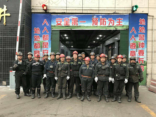 春節(jié)，堅守在一線的煤化建設者