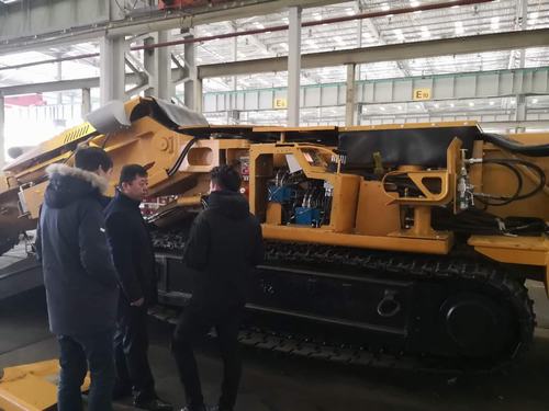 設(shè)備租賃中心嚴(yán)把掘進(jìn)機(jī)大修驗收關(guān)