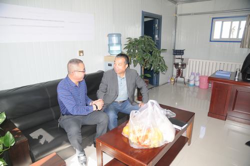 掘進(jìn)公司：五一前夕走訪慰問(wèn)勞動(dòng)模范