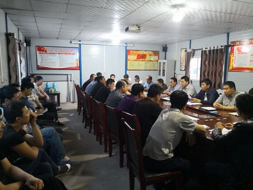 陜煤建設(shè)礦建二公司冶坪項(xiàng)目部：誓師大會提氣勢  勞動競賽揭序章