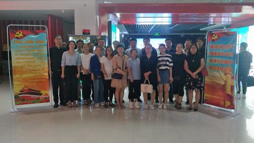 陜煤建設(shè)各單位組織觀看黨史故事片《大會師》《風云1927》