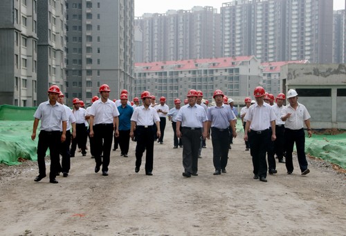 五十個堅(jiān)實(shí)的腳步