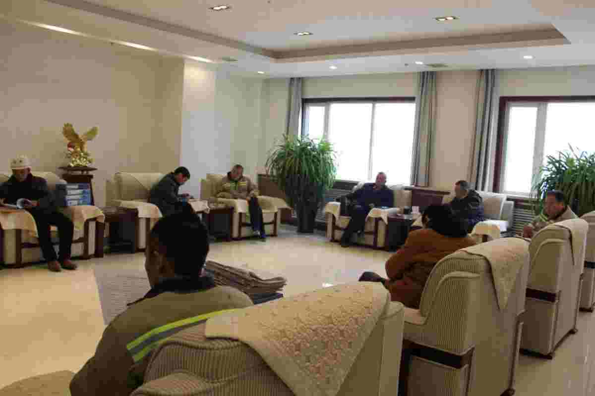 寶雞分公司施工的富平生態(tài)水泥 職工公寓樓順利完成竣工驗(yàn)收