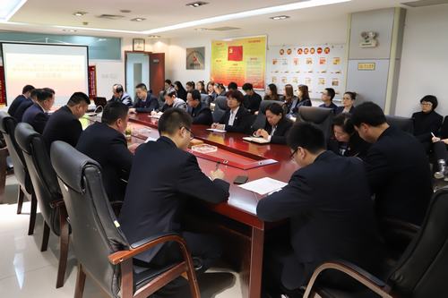 礦建二公司“講政治、敢擔(dān)當(dāng)、改作風(fēng)”專題教育及違規(guī)收送禮金問題專項(xiàng)整治工作全面鋪開