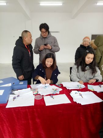 陜煤建設(shè)天工公司:金狗歲末傳佳音 開啟贊譽(yù)新篇章