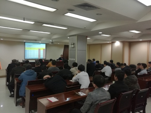 路橋分公司舉辦綜合業(yè)務培訓班