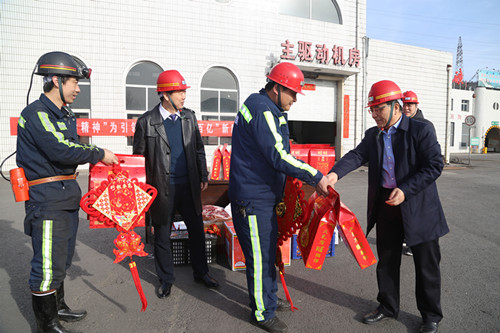 陜煤建設(shè)機(jī)電安裝公司：除夕，我和你一起在施工現(xiàn)場(chǎng)