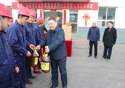 瞧，我們的春節(jié)這樣過