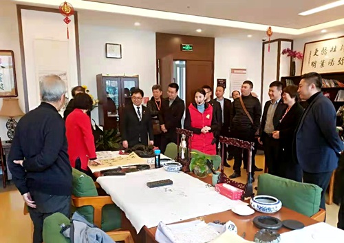 陜煤建設(shè)公司赴榮華控股康養(yǎng)項目考察交流