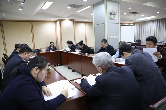 陜煤建設(shè)路橋分公司召開黨員述諾評諾專題會