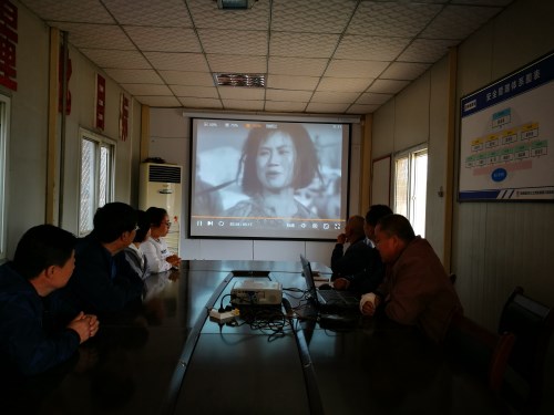 陜煤建設(shè)天工公司積極開(kāi)展清明祭英烈活動(dòng)