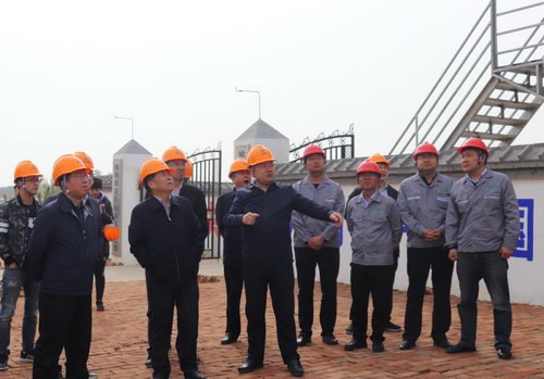 陜西環(huán)保集團總經理顧峰一行蒞臨銅川公司在建項目檢查指導工作