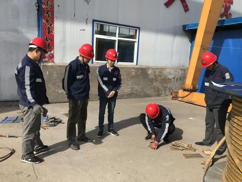 陜煤建設(shè)洗選煤運(yùn)營(yíng)公司礦山支護(hù)材料加工廠(chǎng)：技能比武顯真招