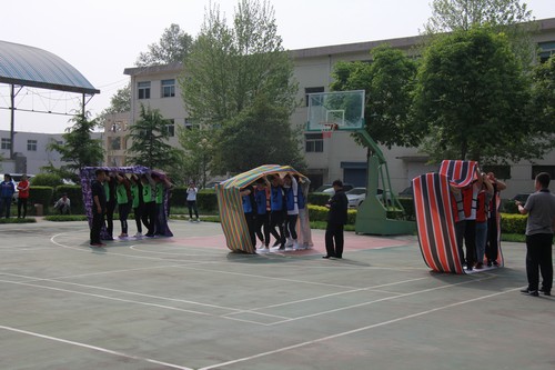 陜煤建設(shè)銅煤公司開展“慶五一、迎五四”趣味運動會