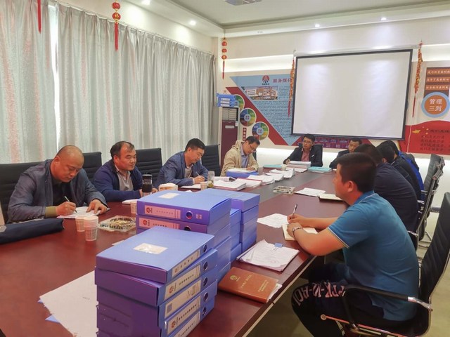 宋培章一行蒞臨靖神鐵路項目檢查指導(dǎo)工作