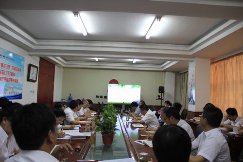 節(jié)能低碳，我們?cè)谛袆?dòng)！