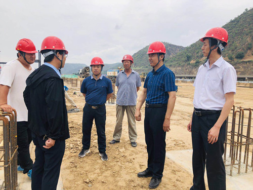 轉(zhuǎn)變作風(fēng)求實效，現(xiàn)場督戰(zhàn)解難題