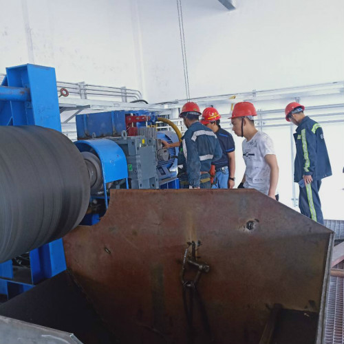 陜煤建設(shè)機電安裝公司承建的沙梁煤礦地面生產(chǎn)系統(tǒng)設(shè)備安裝工程通過驗收