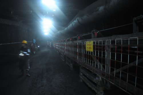 陜煤建設掘進公司：深入一線寫實進打通經(jīng)營最后一公里