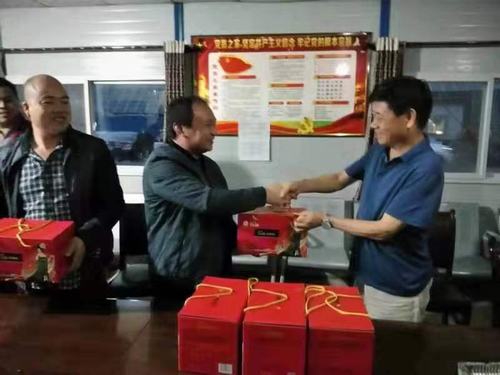 礦建二公司：月滿中秋，情暖人心