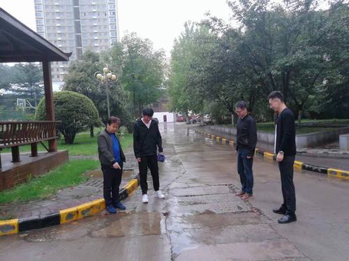 陜煤建設銅煤公司小雨當大汛全力落實雨季“三防”工作