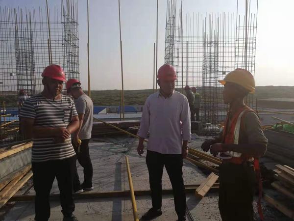 企業(yè)發(fā)展浪潮中的一朵浪花