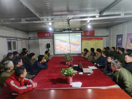陜煤建設(shè)機(jī)電安裝公司曹家灘項(xiàng)目部多舉措確?！傲汶[患”