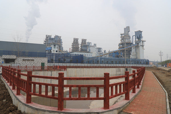 陜煤建設漢中分公司承建的陜鋼集團漢鋼公司萬方水池順利通過竣工驗收