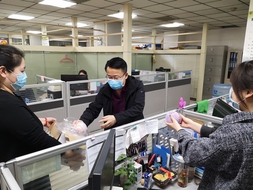 “蘋蘋”安安，陜煤建設路橋分公司戰(zhàn)“疫”有溫度