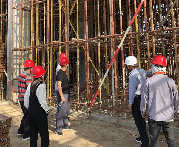 陜煤建設(shè)渭南分公司內(nèi)部項目部對標找差距 學習促提升