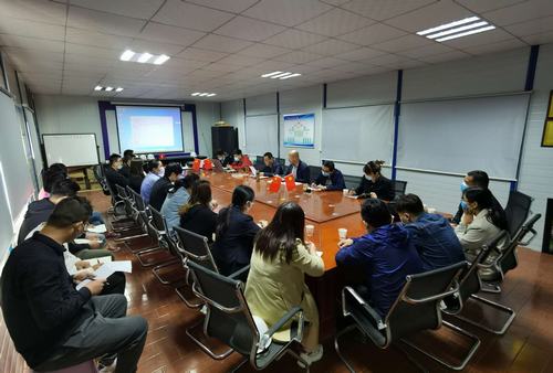 座談交流共提高，凝聚共識(shí)促發(fā)展