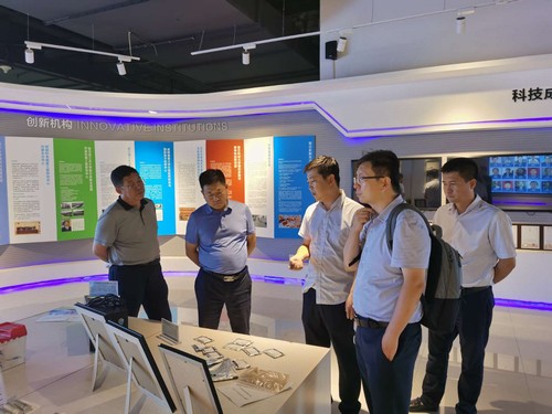 趙敬凱一行赴內(nèi)蒙地區(qū)交流洽談