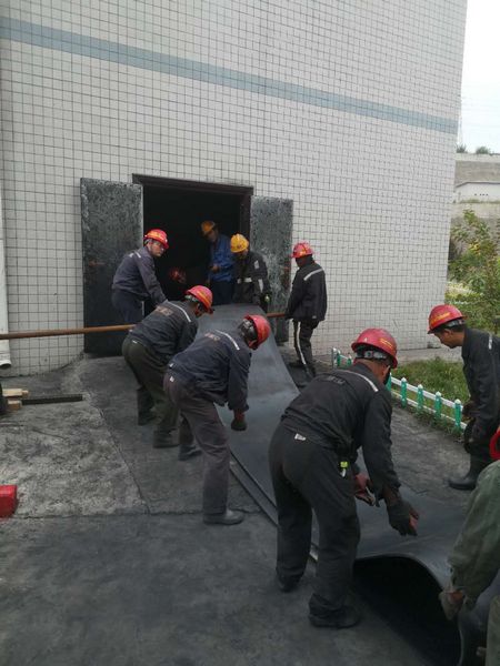 陜煤建設(shè)天工公司安裝運(yùn)營項(xiàng)目部順利完成合陽公司動篩車間201原煤皮帶更換