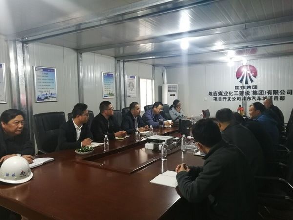 陜煤建設(shè)天工公司施工的灃東汽車城地下室地基與基礎(chǔ)順利通過(guò)驗(yàn)收