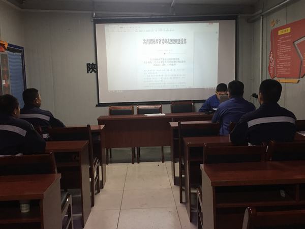 陜煤建設(shè)韓城分公司安裝三項目部“三個加強”開展團員青年紀律作風教育活動