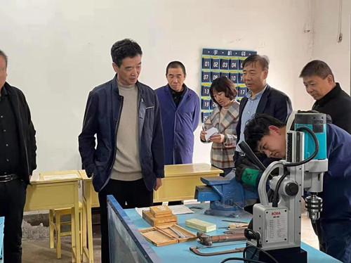 陜煤建設機電安裝公司動態(tài)跟蹤“訂單式”人才培養(yǎng)