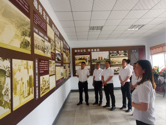陜煤建設(shè)漢中分公司走進(jìn)八路軍東渡黃河出師抗日紀(jì)念館學(xué)習(xí)黨史教育