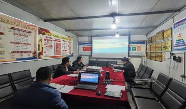 陜煤建設(shè)洗選煤運(yùn)營公司第三項(xiàng)目部：多措并舉打好黨史學(xué)習(xí)教育“組合拳”