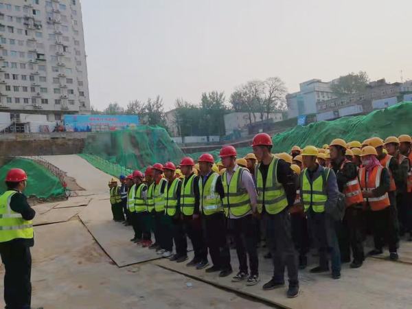 陜煤建設(shè)韓城分公司土建二項(xiàng)目部：“三查”行動(dòng)讓勞務(wù)工安心、暖心、舒心每一天
