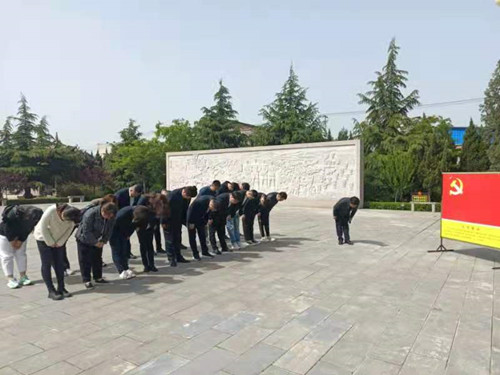 陜煤建設(shè)物資公司：黨員干部走進紅色教育基地