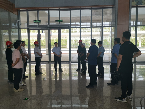 彬州市市長(zhǎng)王宏志蒞臨陜煤建設(shè)咸陽(yáng)分公司銀西高鐵彬州站前廣場(chǎng)項(xiàng)目調(diào)研指導(dǎo)