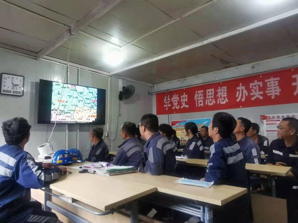 陜煤建設(shè)洗選煤運營公司紅柳林洗煤廠項目部：拉響預警雷達 開啟安全模式