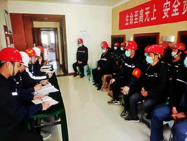 陜煤建設(shè)澄合分公司第一機(jī)電安裝隊(duì)：黨員帶頭管好安全“責(zé)任田”