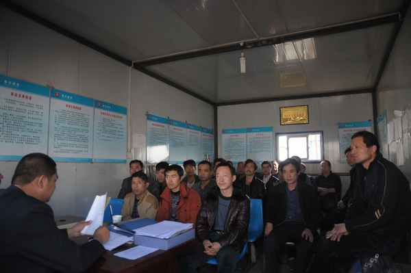 陜煤建設(shè)煤礦運(yùn)營服務(wù)分公司：治理“三違”有良方