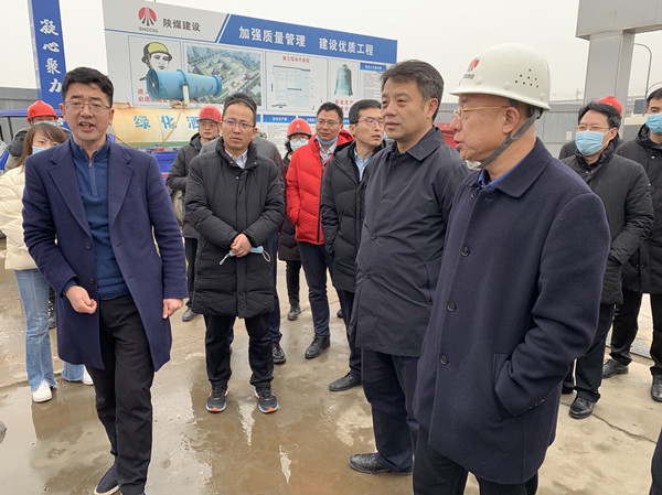 西咸新區(qū)灃西新城黨委書記、管委會主任劉宇斌一行蒞臨灃西新城第五學校項目調研指導工作