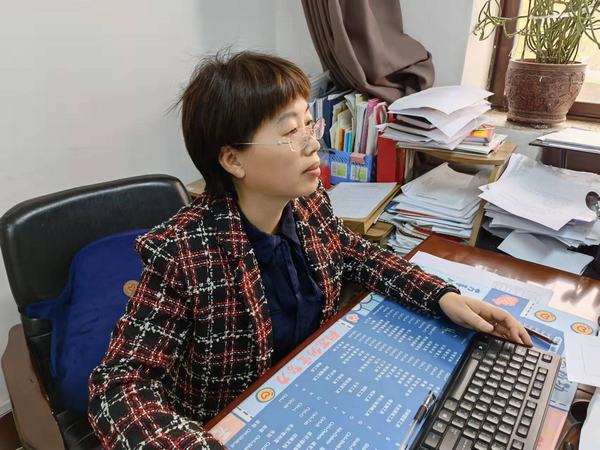 陜煤建設(shè)韓城分公司熱議全國(guó)“兩會(huì)”召開(kāi)